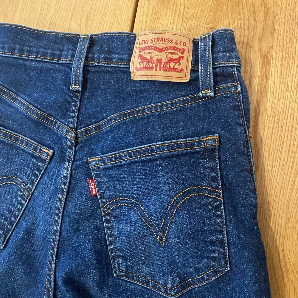Levi's Jeans Ribcage Straight Ankle Women's 24 Dark Button Fly Stretch Raw Hem‎
